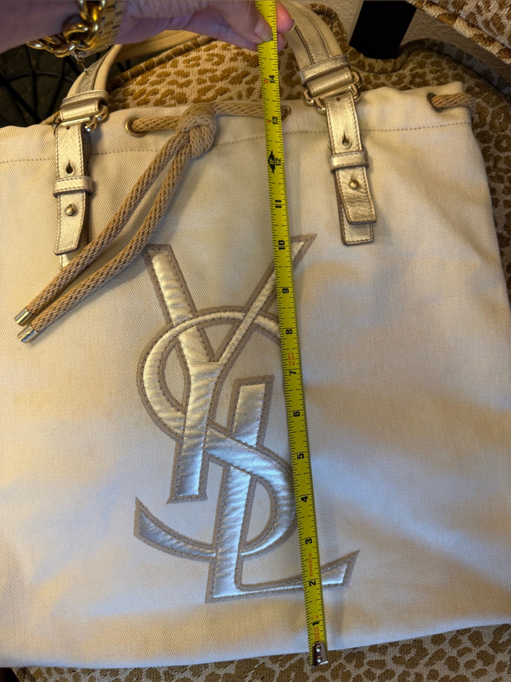 💯 Auth! Saint Laurent Cream Canvas Tote with Rope Trim and Soft Metallic Accents - Picture 8 of 16